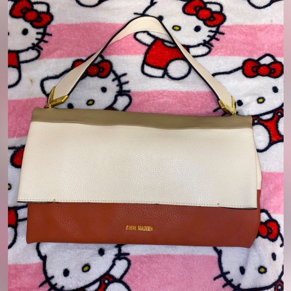 Steve Madden Messanger Purse. Handbag/Long Bag. Large